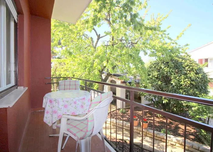 In Porec/istrien 10035 *